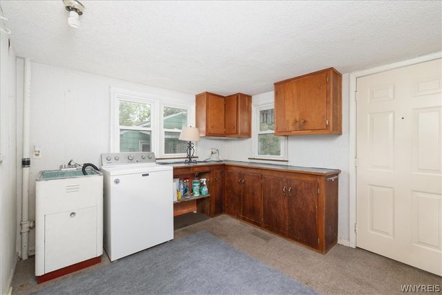 6168 Mckinley Parkway, Hamburg, NY 14075