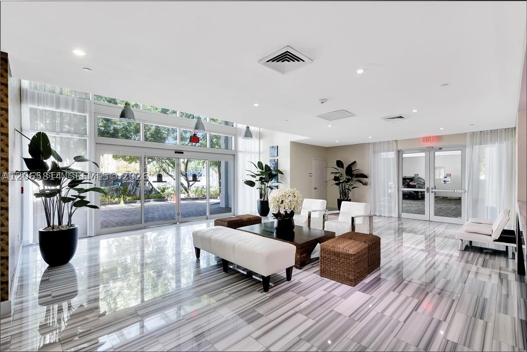 3030 NE 188th St 603, Aventura, FL 33180