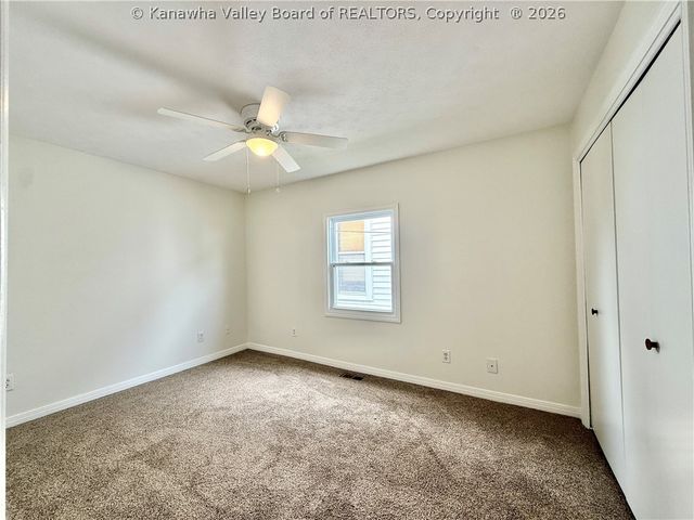 35 Ohio Avenue, Charleston, WV 25302