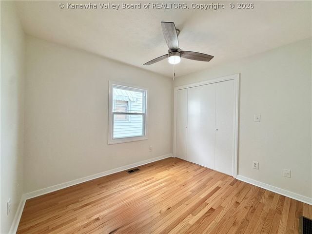 35 Ohio Avenue, Charleston, WV 25302