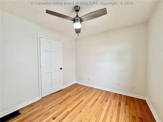 35 Ohio Avenue, Charleston, WV 25302