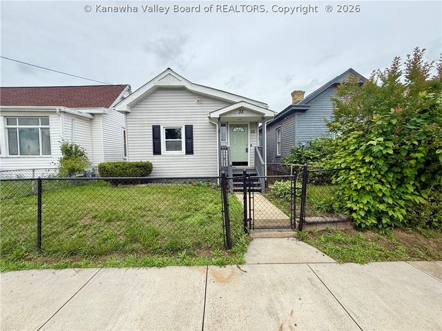 35 Ohio Avenue, Charleston, WV 25302