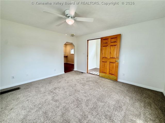 35 Ohio Avenue, Charleston, WV 25302