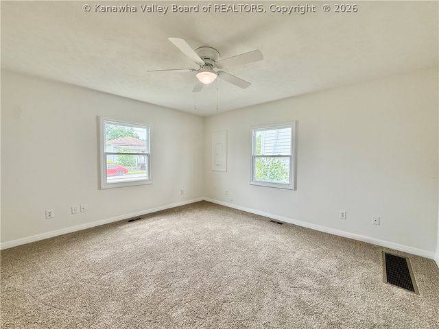 35 Ohio Avenue, Charleston, WV 25302