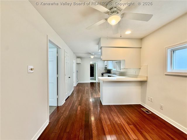 35 Ohio Avenue, Charleston, WV 25302