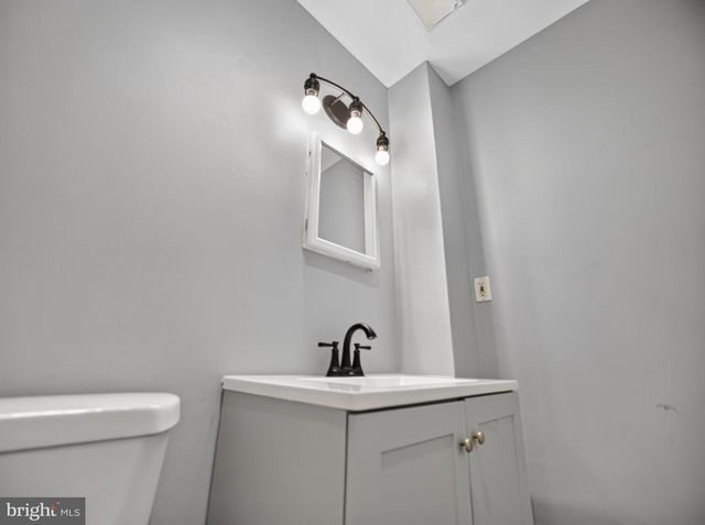 629 N DUNCAN ST, Baltimore, MD 21205