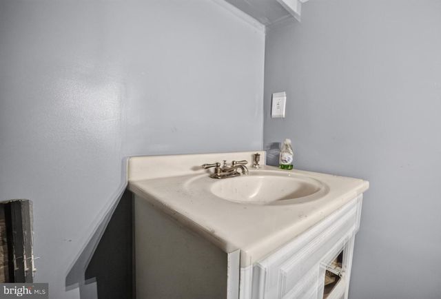 629 N DUNCAN ST, Baltimore, MD 21205