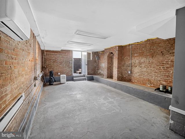 629 N DUNCAN ST, Baltimore, MD 21205