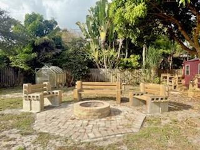 8867 SE Rigdon Way, Hobe Sound, FL 33455