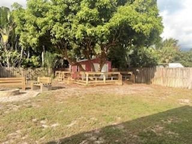 8867 SE Rigdon Way, Hobe Sound, FL 33455