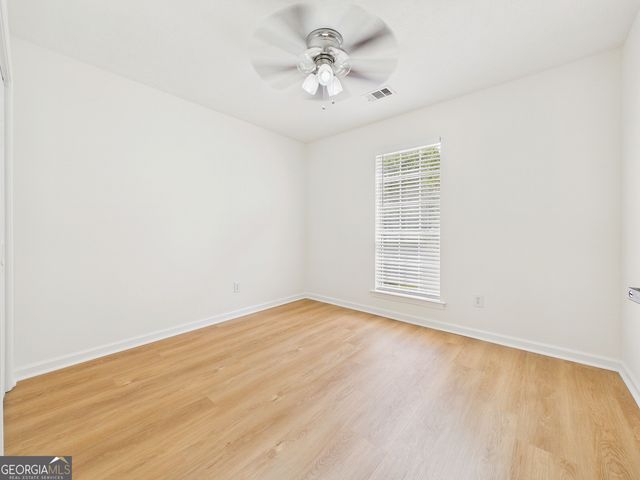 75 Lauren Overlook, Newnan, GA 30263