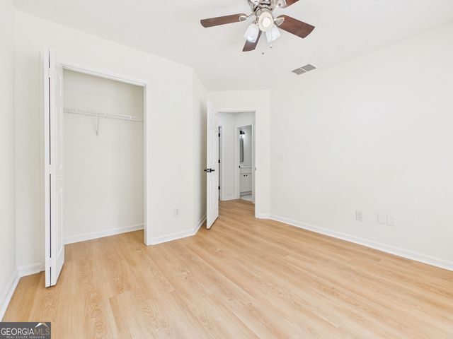 75 Lauren Overlook, Newnan, GA 30263