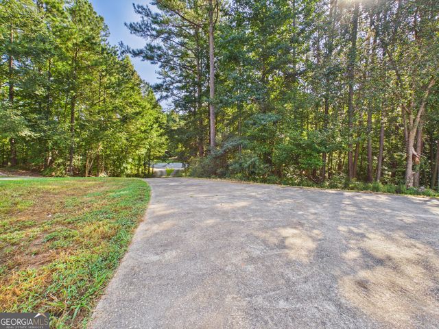 75 Lauren Overlook, Newnan, GA 30263