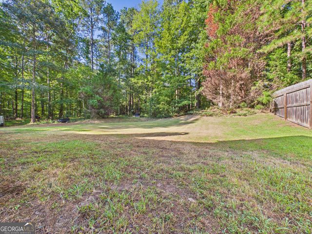 75 Lauren Overlook, Newnan, GA 30263