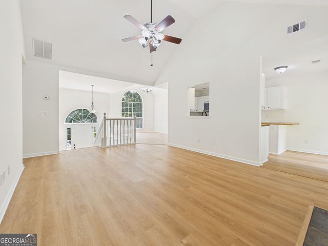 75 Lauren Overlook, Newnan, GA 30263
