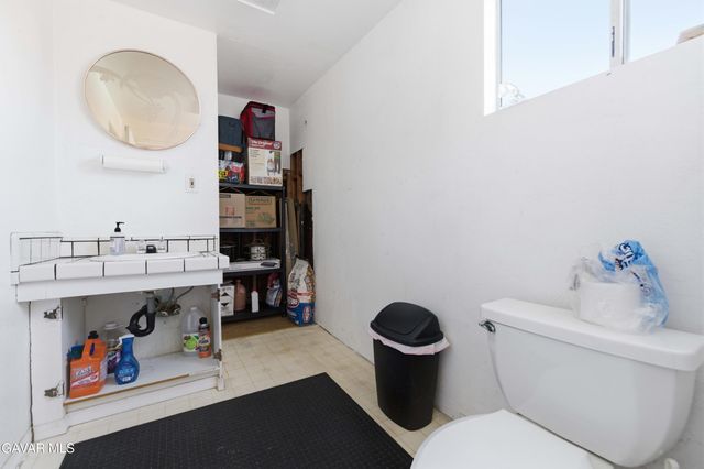 3218 W Avenue L 6, Lancaster, CA 93536