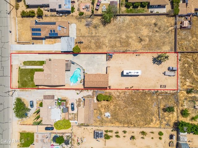 3218 W Avenue L 6, Lancaster, CA 93536