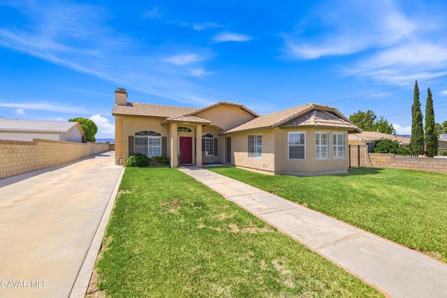 3218 W Avenue L 6, Lancaster, CA 93536