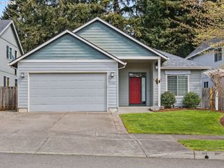 18368 MEADOW Ave, Sandy, OR 97055