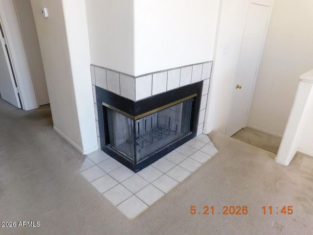 1633 E LAKESIDE Drive 122, Gilbert, AZ 85234