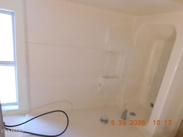 1633 E LAKESIDE Drive 122, Gilbert, AZ 85234