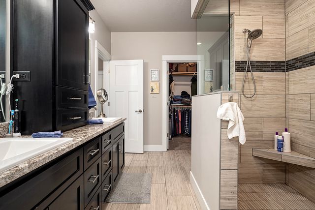 2035 Rabun Way, Central Point, OR 97502