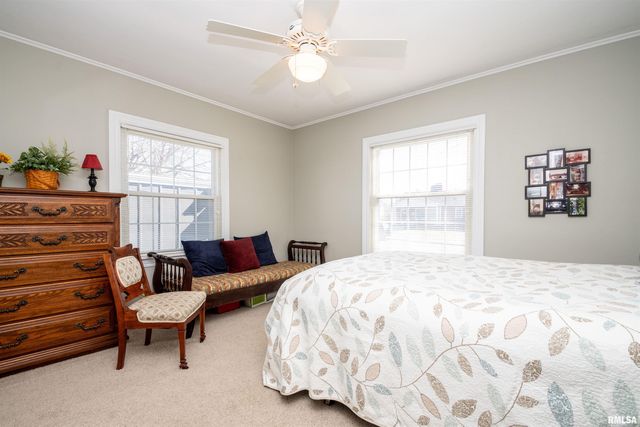 1103 W STRATFORD Drive, Peoria, IL 61614