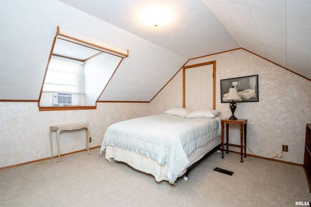 1103 W STRATFORD Drive, Peoria, IL 61614