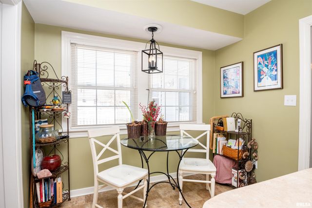 1103 W STRATFORD Drive, Peoria, IL 61614