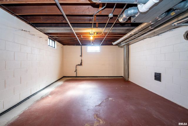 1103 W STRATFORD Drive, Peoria, IL 61614