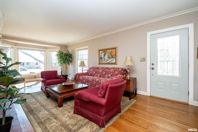 1103 W STRATFORD Drive, Peoria, IL 61614