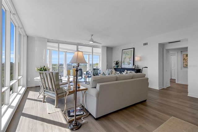 393 N POINT ROAD 401, Osprey, FL 34229