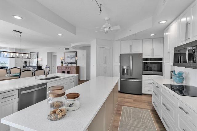 393 N POINT ROAD 401, Osprey, FL 34229