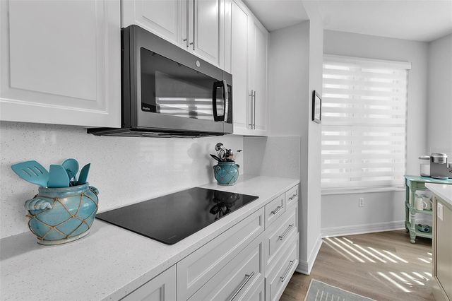 393 N POINT ROAD 401, Osprey, FL 34229