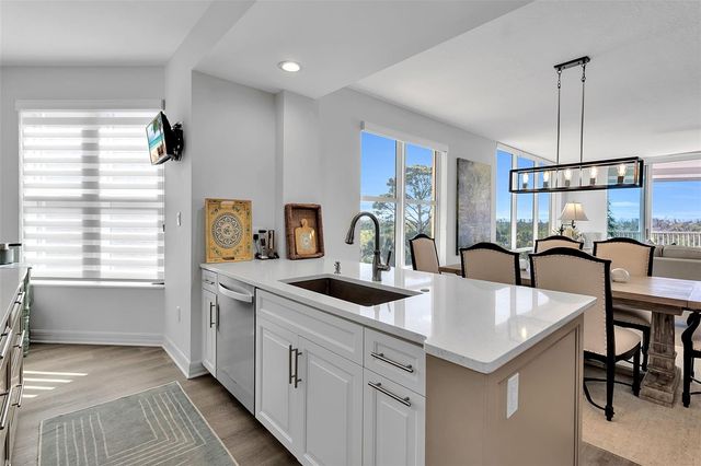 393 N POINT ROAD 401, Osprey, FL 34229