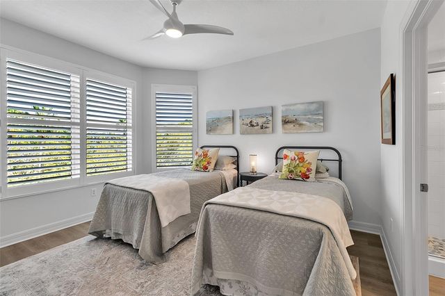 393 N POINT ROAD 401, Osprey, FL 34229