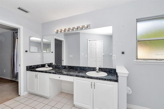 5331 OLD HICKORY LANE, Fruitland Park, FL 34731