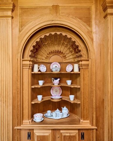 24 West Oxbow Road, Charlemont, MA 01339