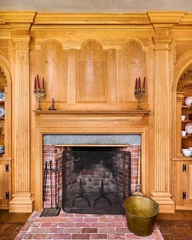 24 West Oxbow Road, Charlemont, MA 01339