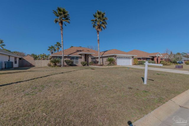 1230 Grand Ridge Cir, Gulf Breeze, FL 32563