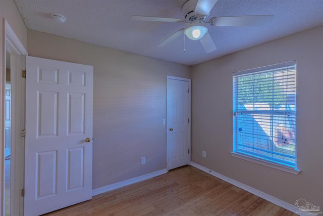 1230 Grand Ridge Cir, Gulf Breeze, FL 32563