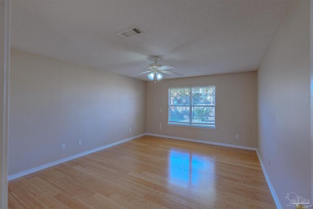 1230 Grand Ridge Cir, Gulf Breeze, FL 32563