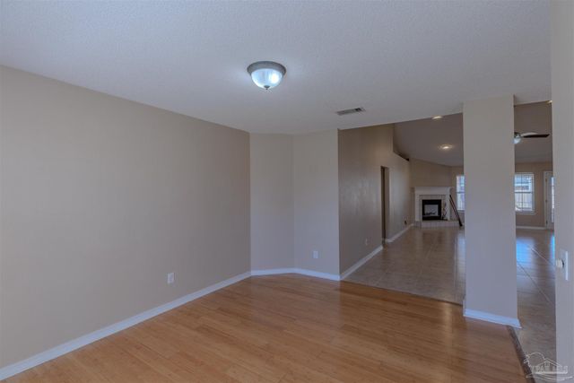 1230 Grand Ridge Cir, Gulf Breeze, FL 32563