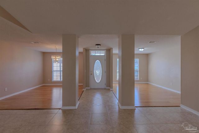 1230 Grand Ridge Cir, Gulf Breeze, FL 32563