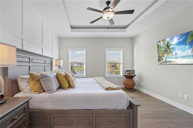 814 NW Hickory Ridge Drive, Grain Valley, MO 64029