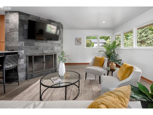 3105 Sw 98TH Ave, Portland, OR 97225