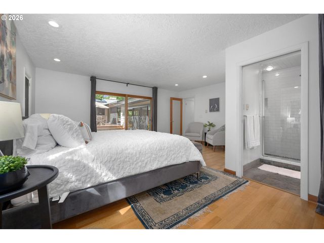 3105 Sw 98TH Ave, Portland, OR 97225