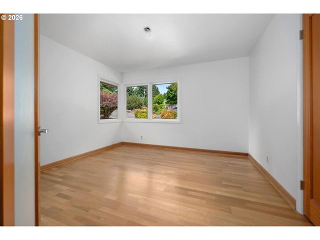 3105 Sw 98TH Ave, Portland, OR 97225