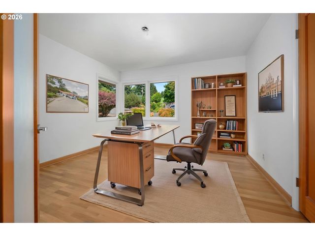 3105 Sw 98TH Ave, Portland, OR 97225