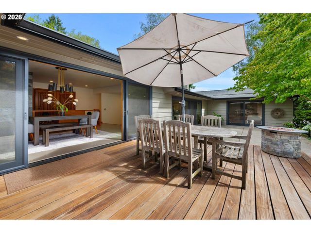 3105 Sw 98TH Ave, Portland, OR 97225